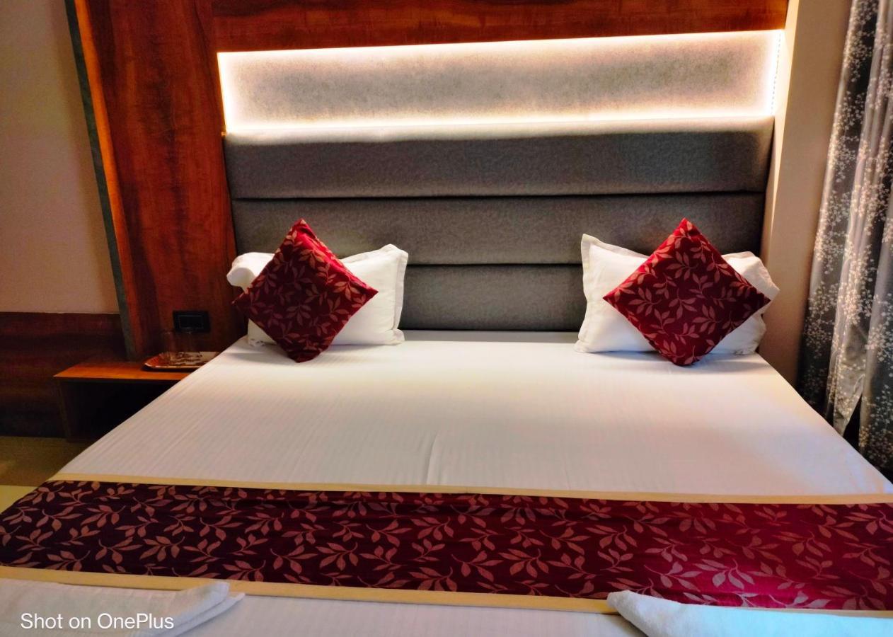 Hotel City Park Guwahati Eksteriør billede